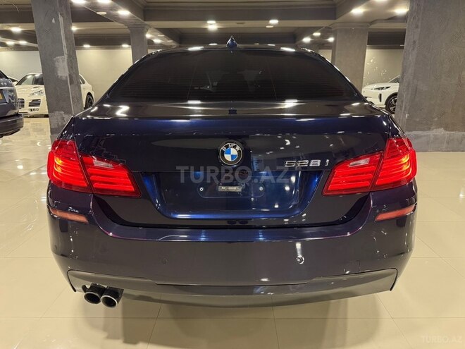 BMW 528-4