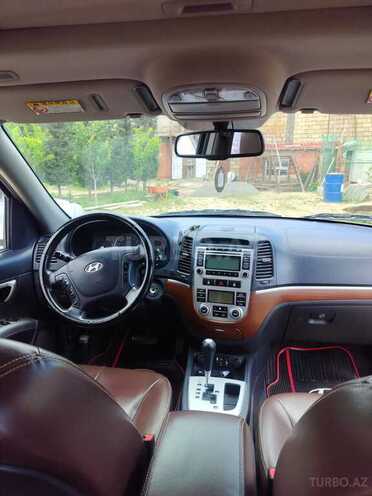 Hyundai Santa Fe-10