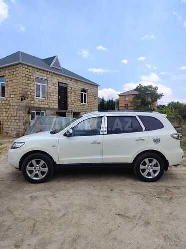 Hyundai Santa Fe-3