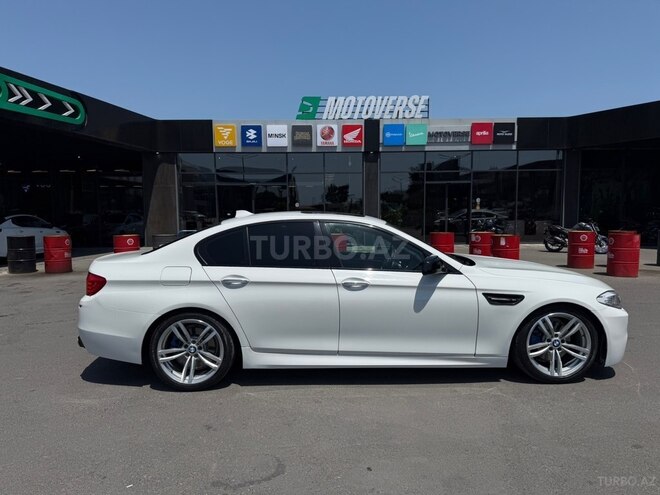 BMW 525-6