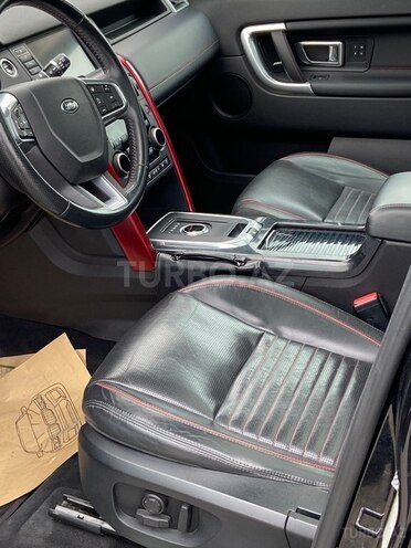 Land Rover Discovery-6