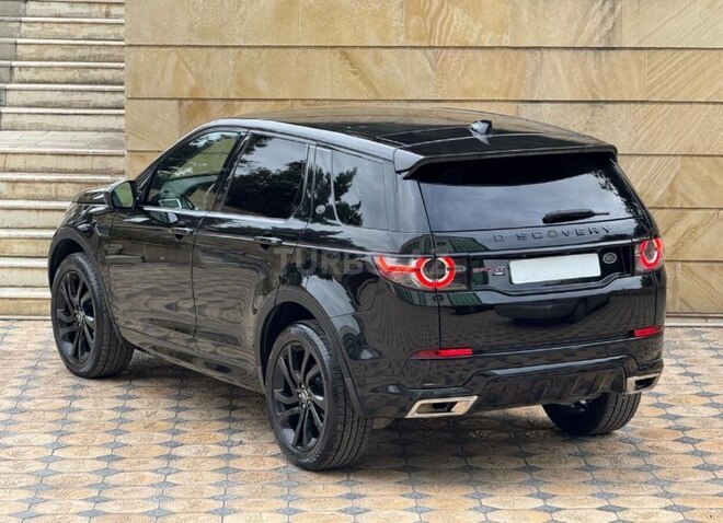 Land Rover Discovery-4