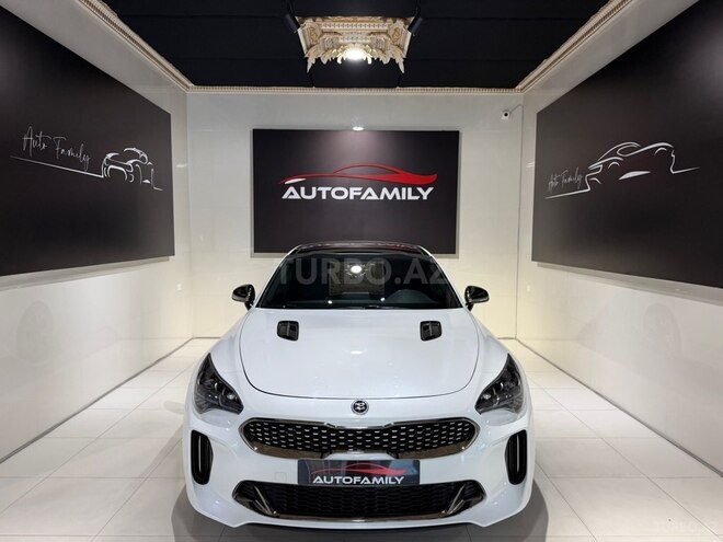 Kia Stinger-2