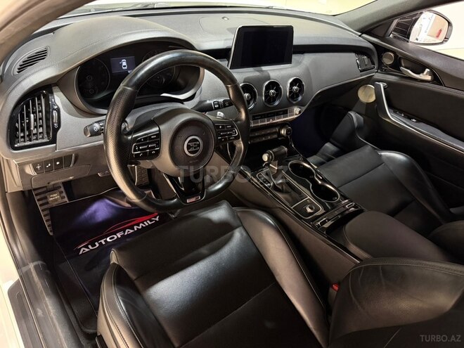 Kia Stinger-7