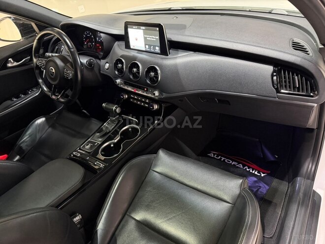 Kia Stinger-9