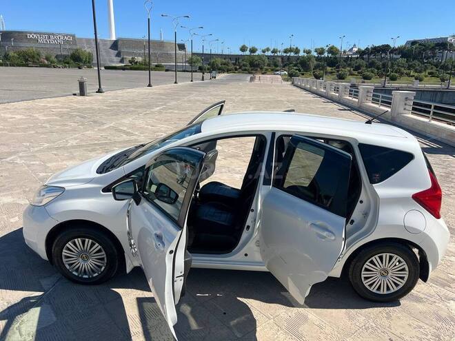 Nissan Note-11