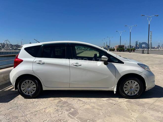 Nissan Note-4