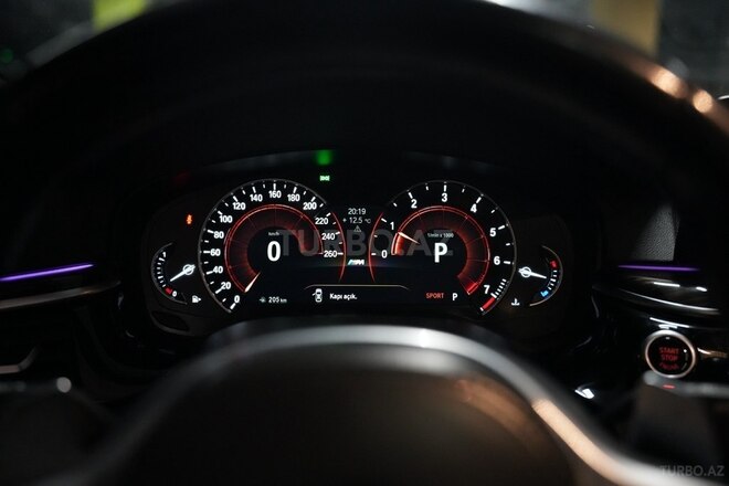 BMW 530-9