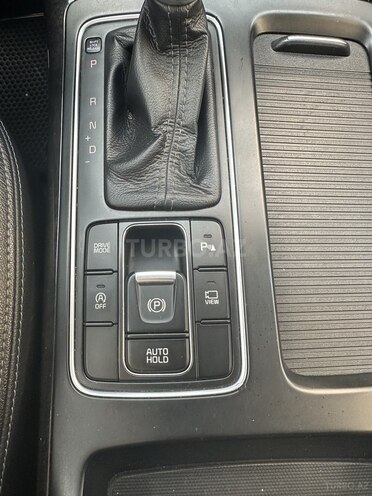 Kia Sorento-9