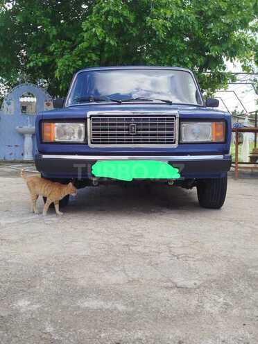 LADA (VAZ) 2107-1