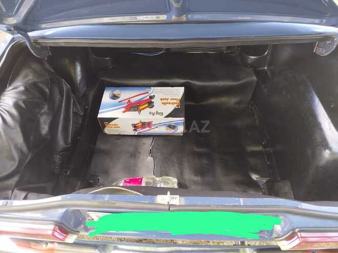 LADA (VAZ) 2107-4