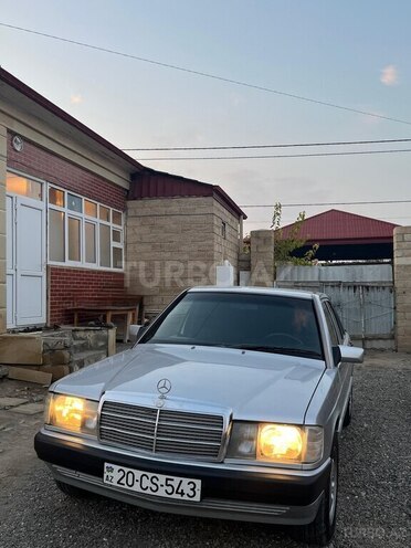 Mercedes 190-3