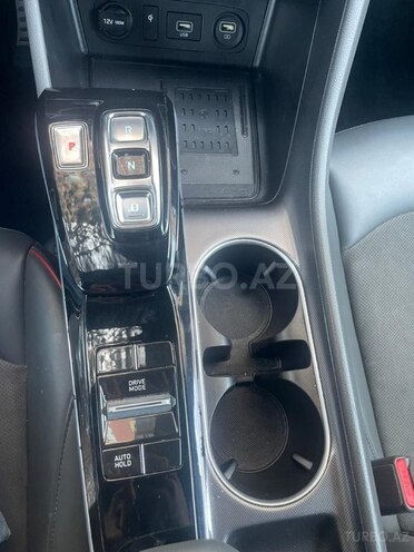 Hyundai Sonata-14