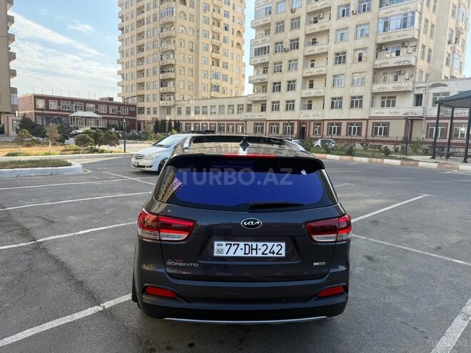 Kia Sorento-10