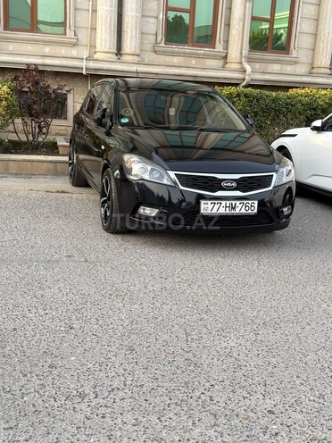 Kia Ceed-9