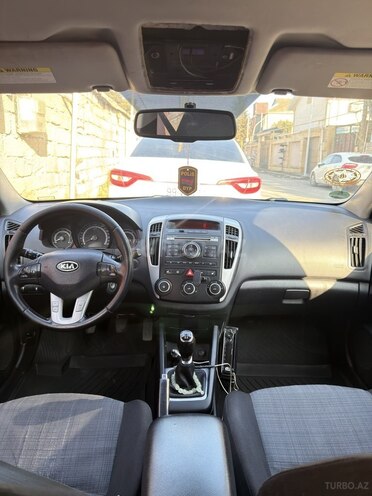Kia Ceed-6