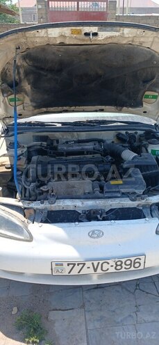 Hyundai Elantra-6