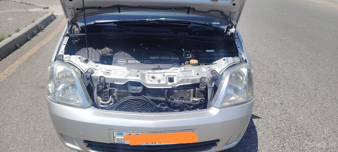 Opel Meriva-13