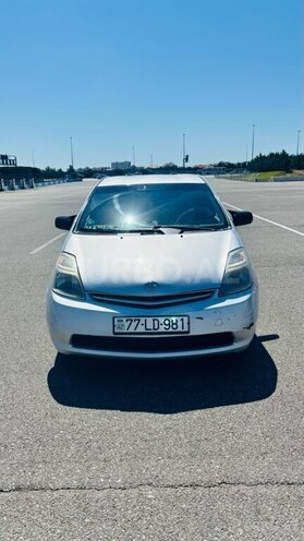 Toyota Prius-1