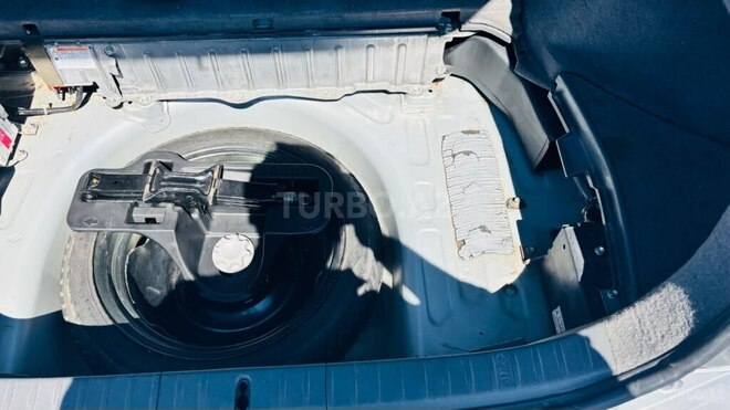 Toyota Prius-11