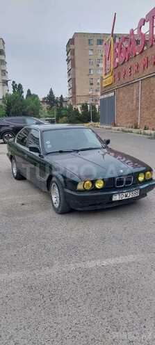 BMW 520-1