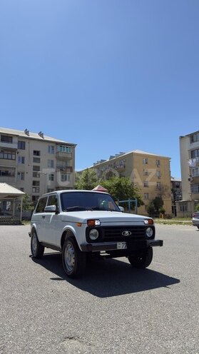 LADA (VAZ) Niva-3