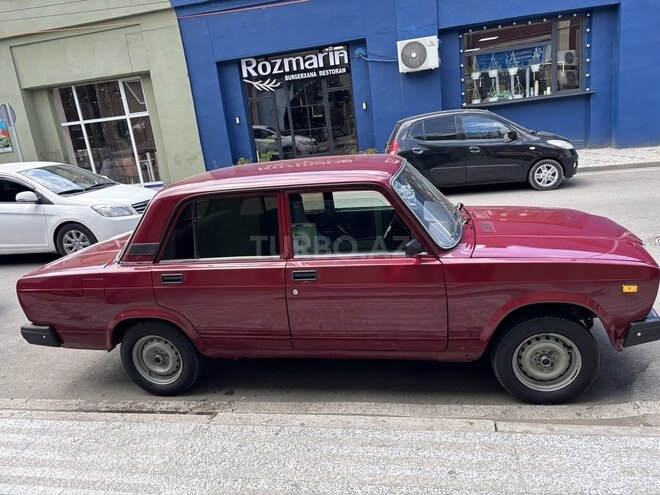 LADA (VAZ) 2107-5