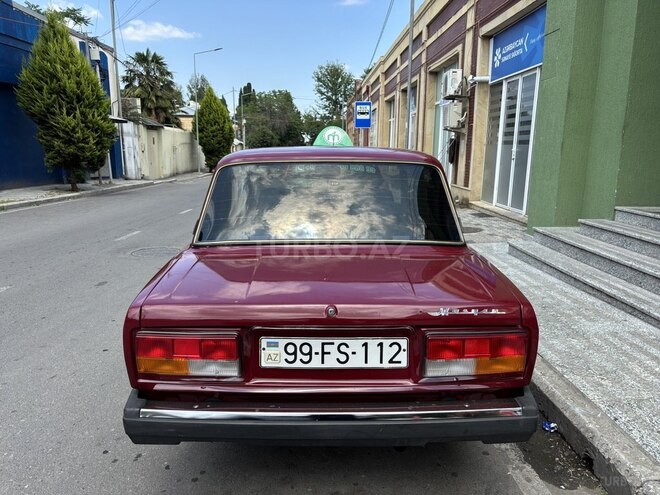 LADA (VAZ) 2107-4