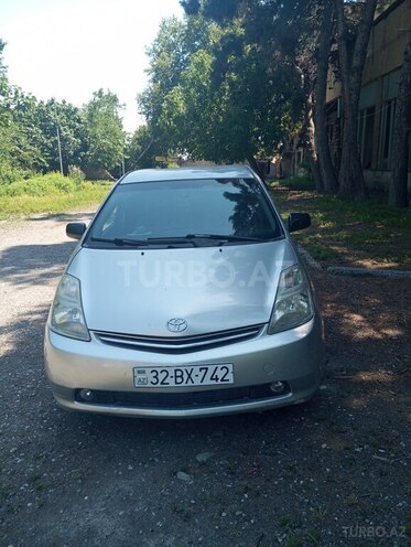 Toyota Prius-1
