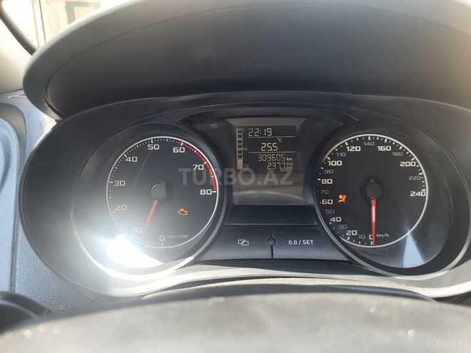 SEAT Ibiza-14