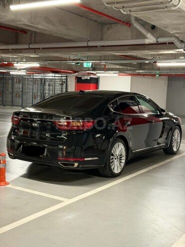 Kia K7-4