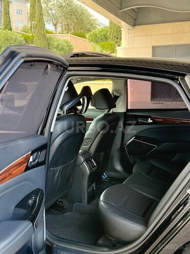 Kia K7-16