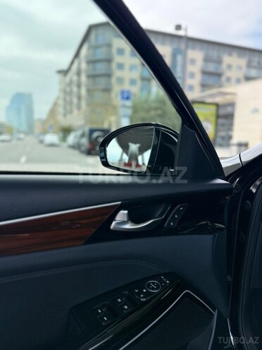 Kia K7-18