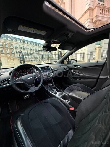 Chevrolet Cruze-9