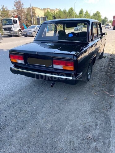 LADA (VAZ) 2107-2