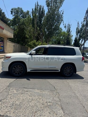 Toyota Land Cruiser-8