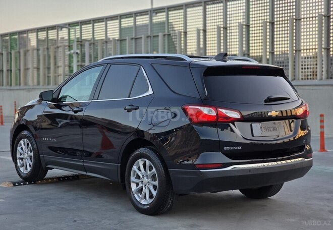 Chevrolet Equinox-5