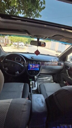 Daewoo Gentra-10