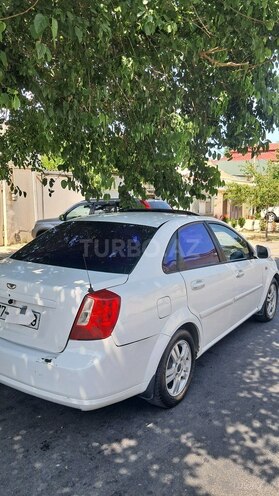 Daewoo Gentra-6