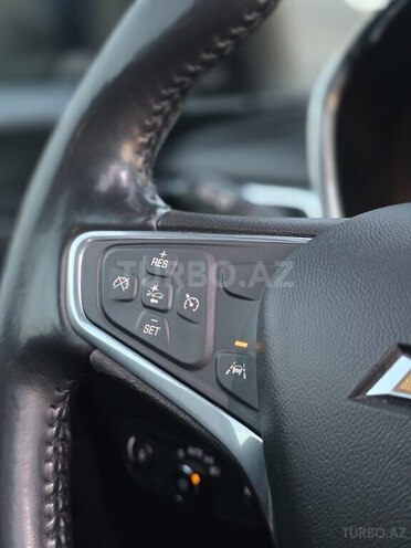 Chevrolet Equinox-12