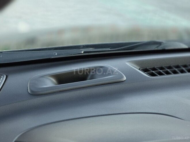 Chevrolet Equinox-11