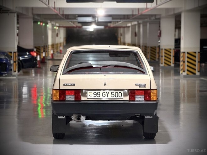LADA (VAZ) 2108-7