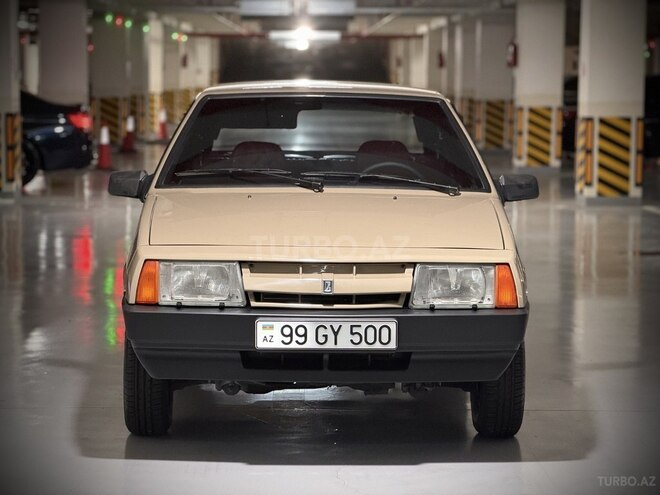 LADA (VAZ) 2108-1