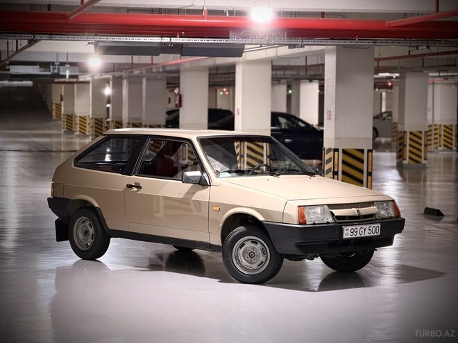 LADA (VAZ) 2108-6