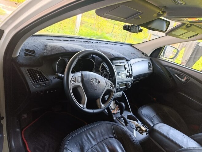 Hyundai ix35-5