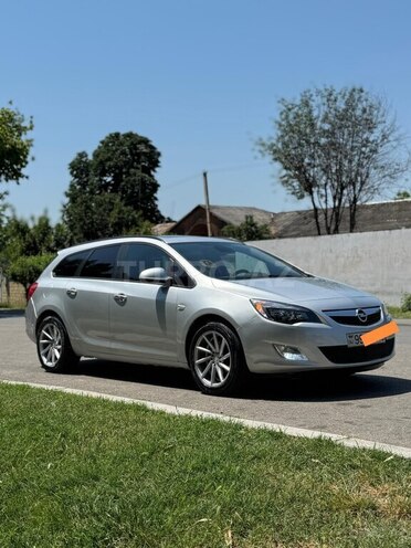 Opel Astra-4