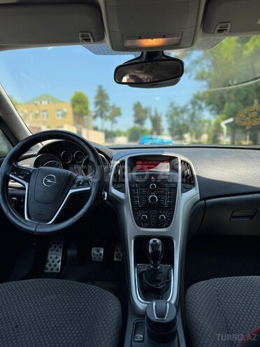 Opel Astra-7