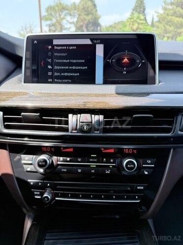 BMW X5-12