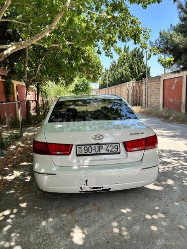 Hyundai Sonata-5