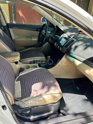 Hyundai Sonata-8